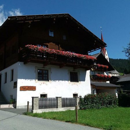 Haus Antonius Hotel Sankt Lorenzen im Lesachtal Bagian luar foto