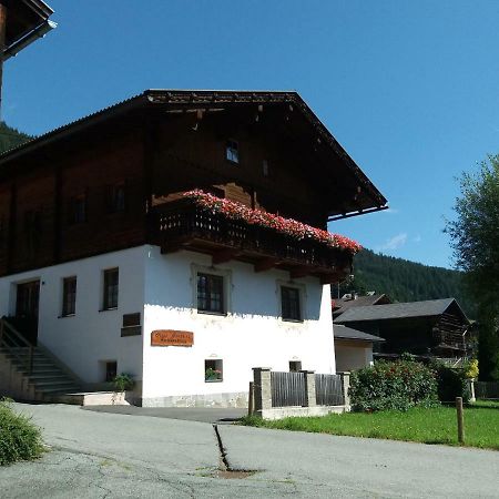 Haus Antonius Hotel Sankt Lorenzen im Lesachtal Bagian luar foto