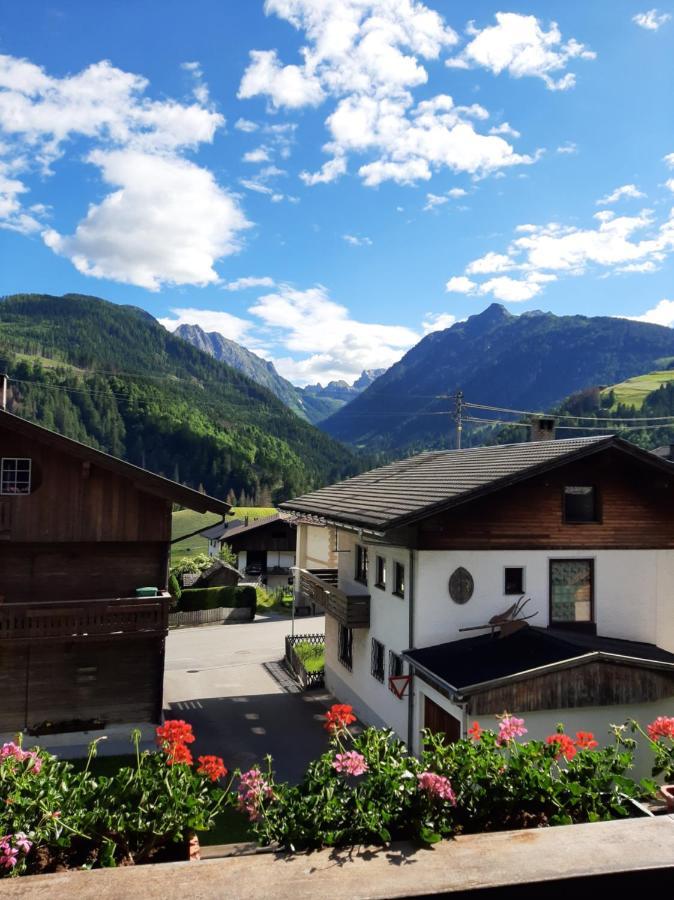 Haus Antonius Hotel Sankt Lorenzen im Lesachtal Bagian luar foto