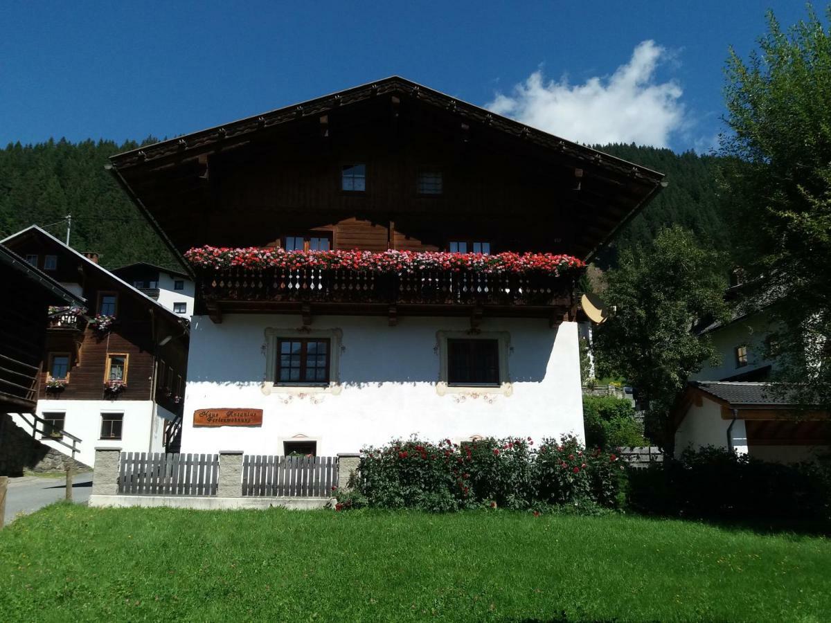 Haus Antonius Hotel Sankt Lorenzen im Lesachtal Bagian luar foto