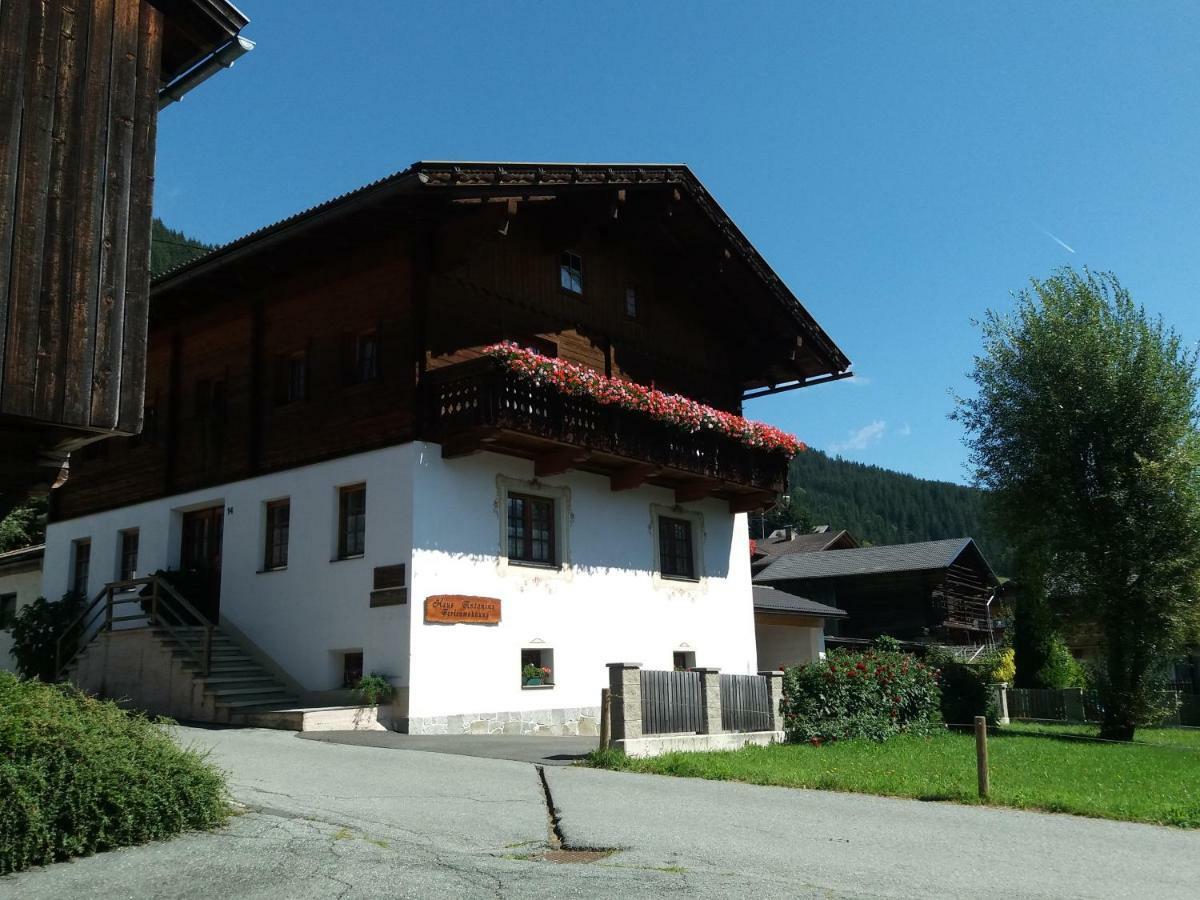 Haus Antonius Hotel Sankt Lorenzen im Lesachtal Bagian luar foto